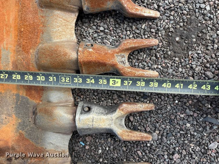 image for item EC8006 2020 Caterpillar 420F2 backhoe