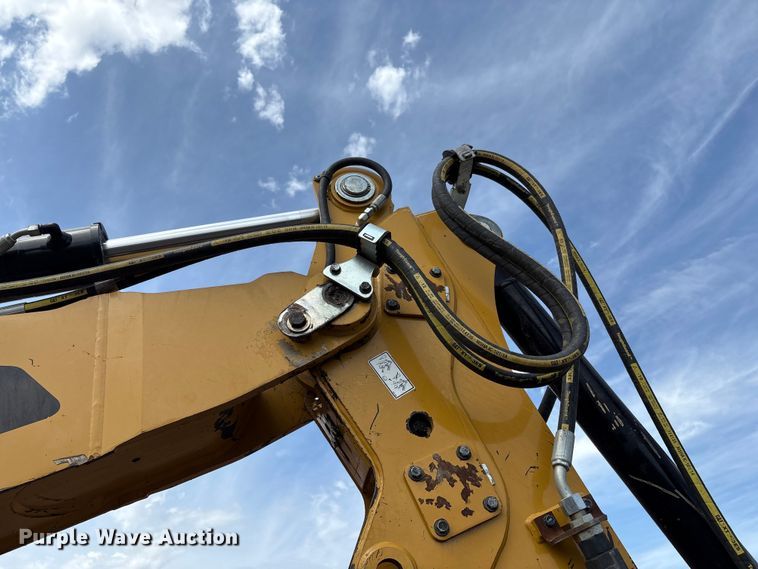 image for item EC8006 2020 Caterpillar 420F2 backhoe