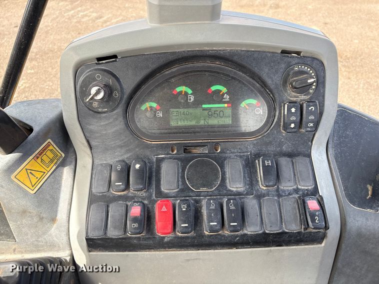 image for item EC8006 2020 Caterpillar 420F2 backhoe