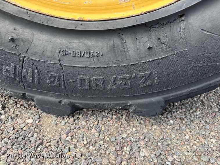 image for item EC8006 2020 Caterpillar 420F2 backhoe