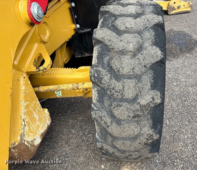 image for item EC8006 2020 Caterpillar 420F2 backhoe