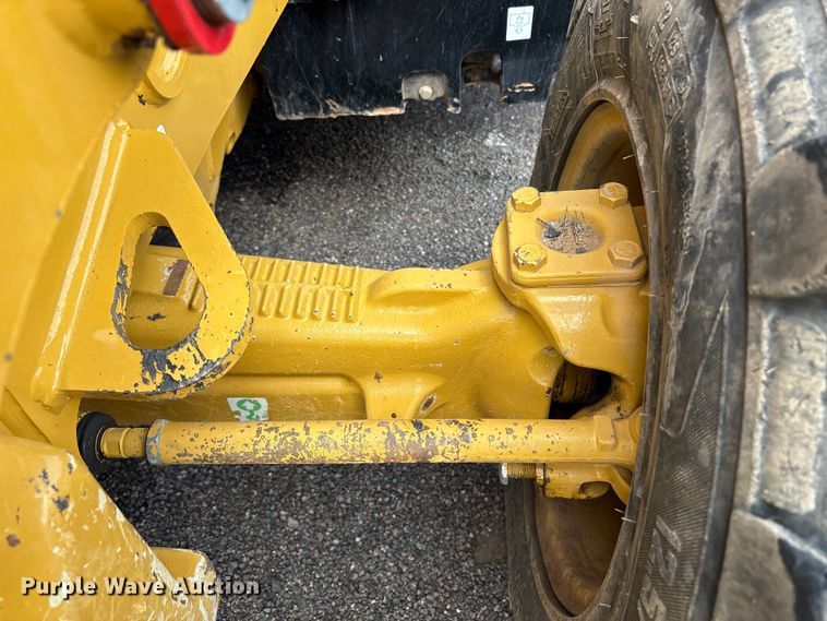 image for item EC8006 2020 Caterpillar 420F2 backhoe