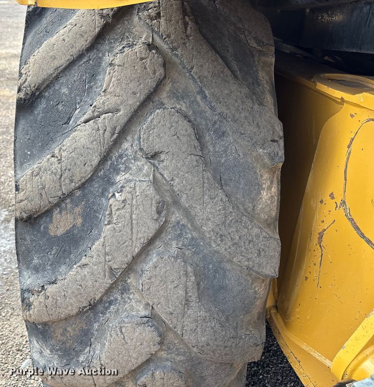 image for item EC8006 2020 Caterpillar 420F2 backhoe