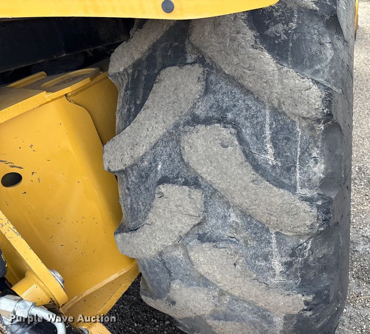 image for item EC8006 2020 Caterpillar 420F2 backhoe