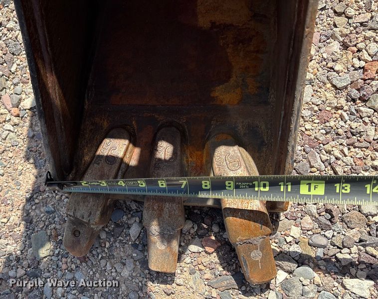 image for item EC8007 2015 John Deere 35G mini excavator