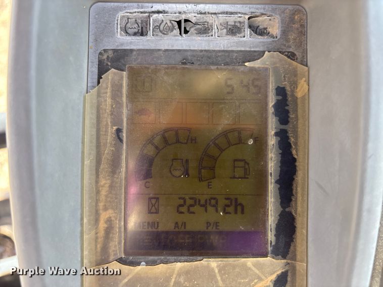 image for item EC8007 2015 John Deere 35G mini excavator