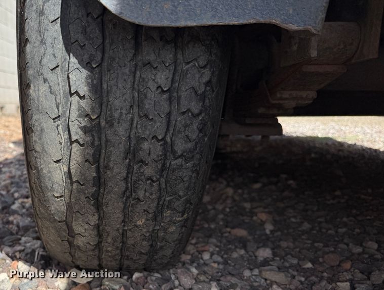 image for item EC8008 2004 Ditch Witch JT1220 Mach 1 directional boring unit