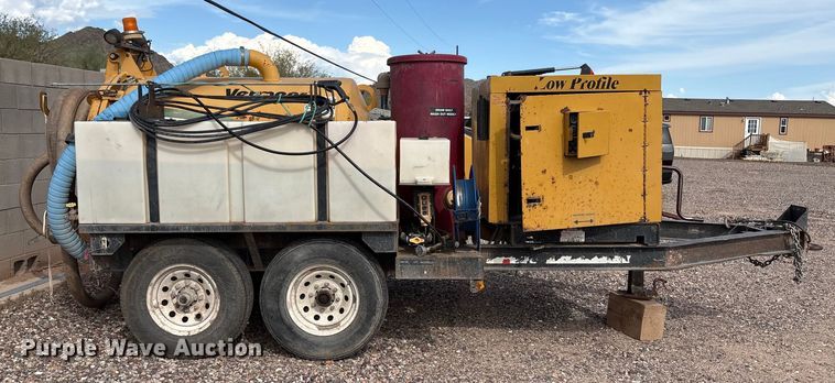 image for item EC8009 2010 Vermeer LP555SDT vacuum excavator