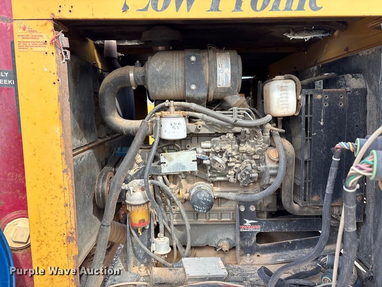 image for item EC8009 2010 Vermeer LP555SDT vacuum excavator