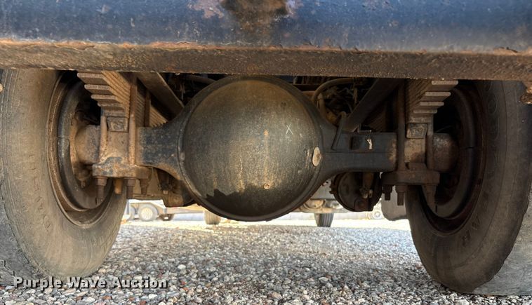 image for item EC8010 2014 International 7400 vacuum truck