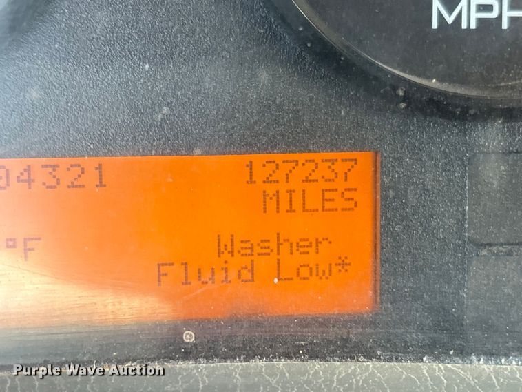 image for item EC8010 2014 International 7400 vacuum truck