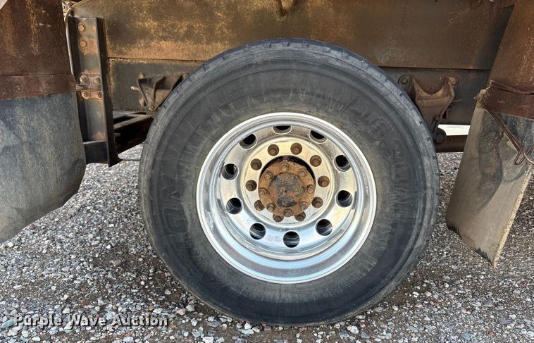 image for item EC8010 2014 International 7400 vacuum truck