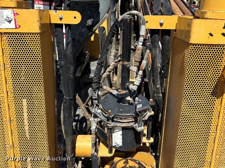 image for item EC8011 2010 Vermeer D20X22ll directional boring unit