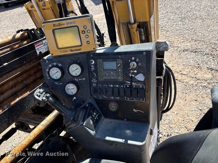 image for item EC8011 2010 Vermeer D20X22ll directional boring unit