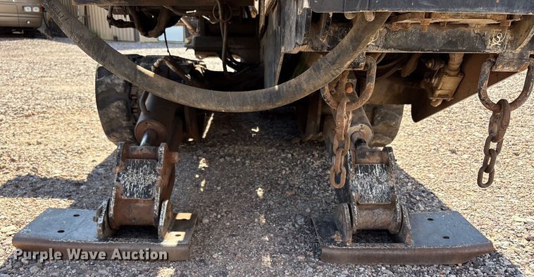 image for item EC8011 2010 Vermeer D20X22ll directional boring unit