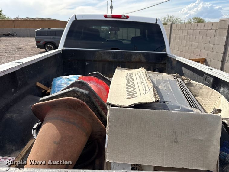 image for item EC8012 2014 Chevrolet Silverado 2500HD Crew Cab pickup truck