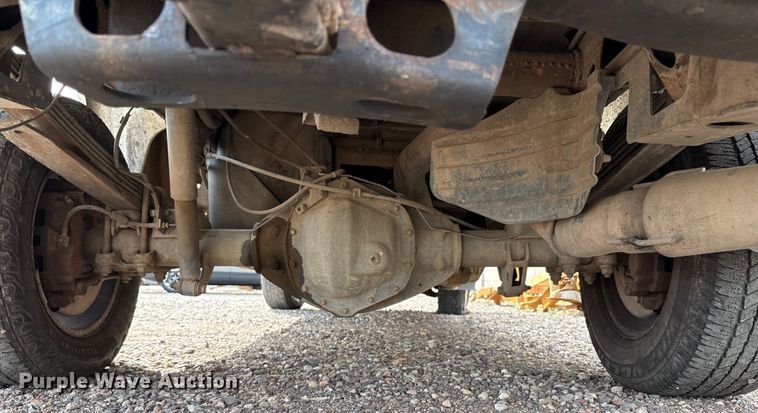 image for item EC8012 2014 Chevrolet Silverado 2500HD Crew Cab pickup truck