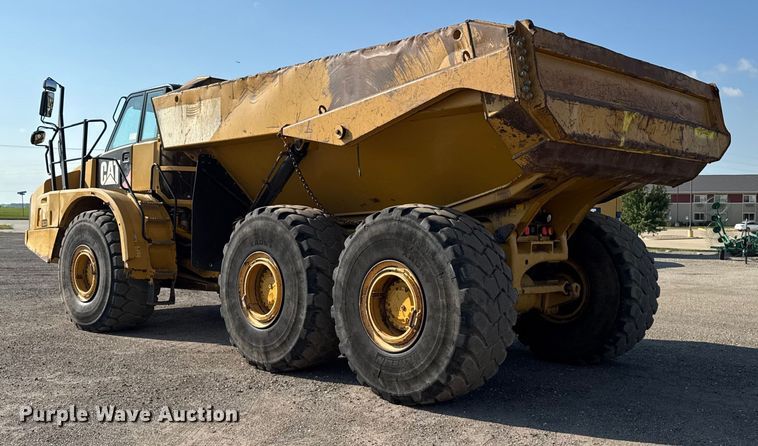 image for item ED1521 2013 Caterpillar 740B articulated haul truck