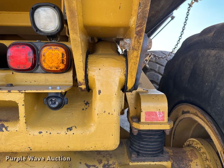 image for item ED1521 2013 Caterpillar 740B articulated haul truck