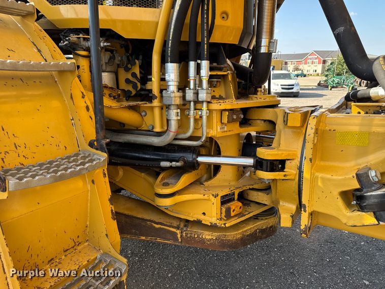 image for item ED1521 2013 Caterpillar 740B articulated haul truck