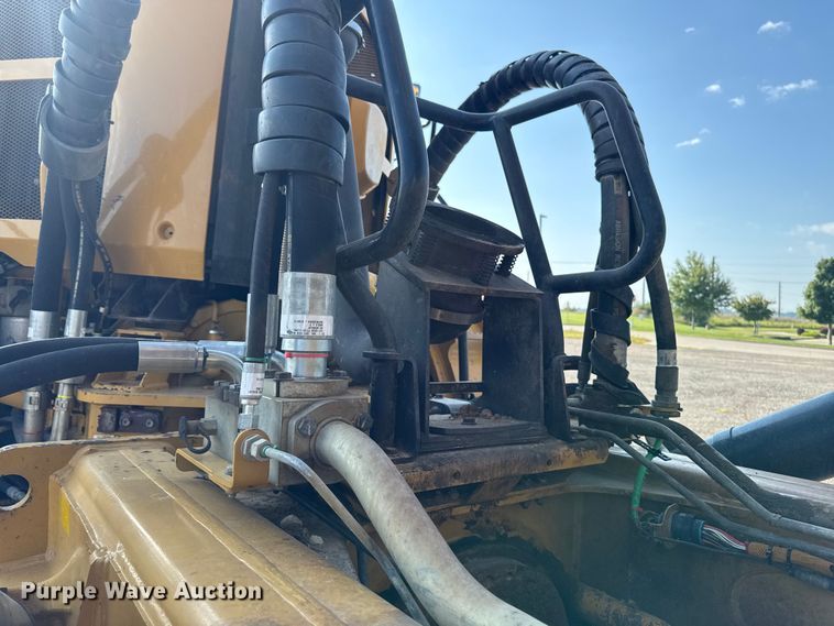 image for item ED1521 2013 Caterpillar 740B articulated haul truck