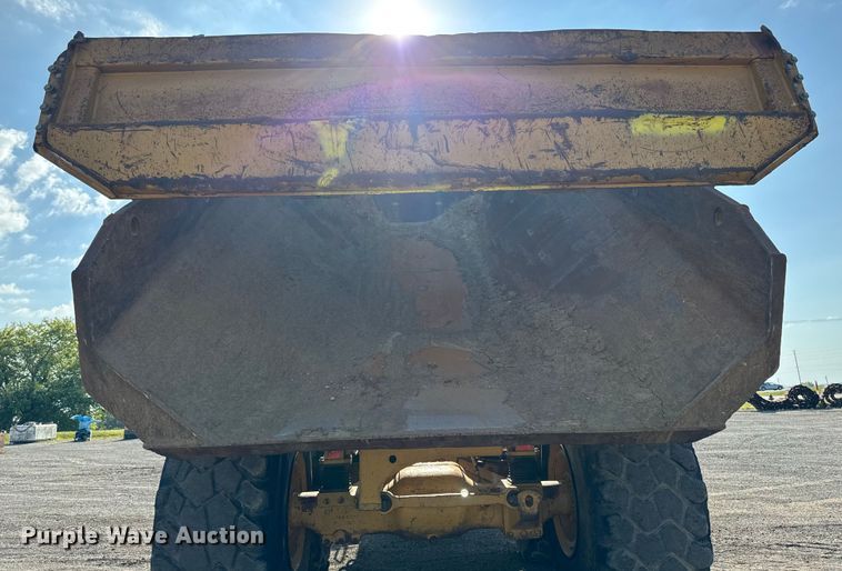 image for item ED1521 2013 Caterpillar 740B articulated haul truck