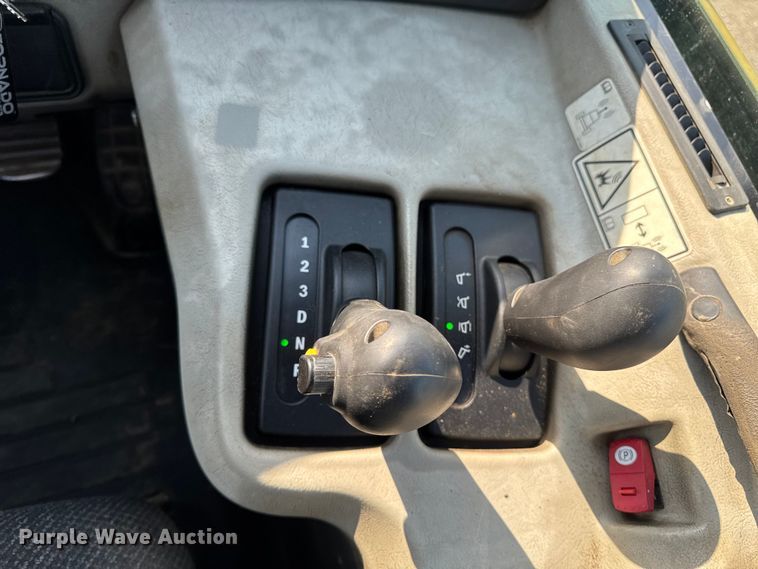 image for item ED1521 2013 Caterpillar 740B articulated haul truck