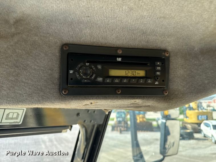 image for item ED1521 2013 Caterpillar 740B articulated haul truck