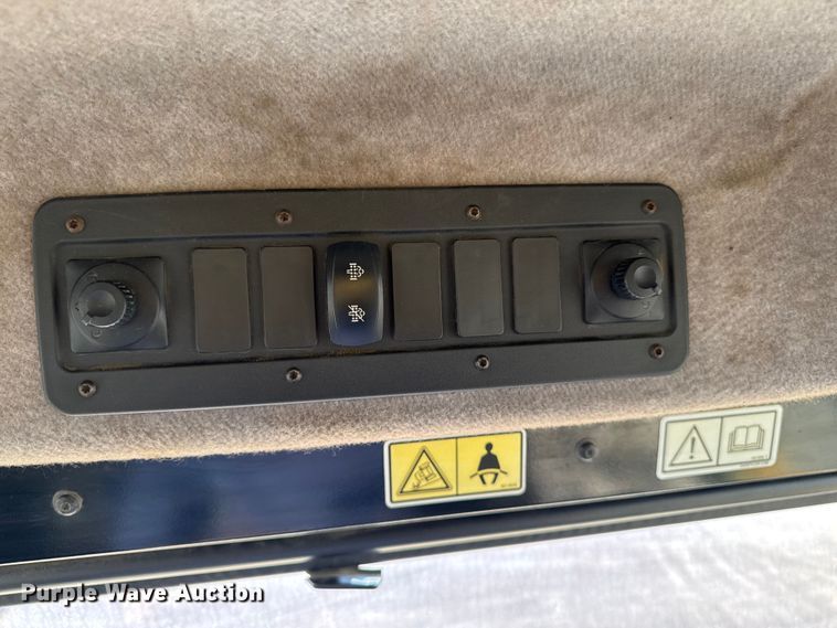 image for item ED1521 2013 Caterpillar 740B articulated haul truck