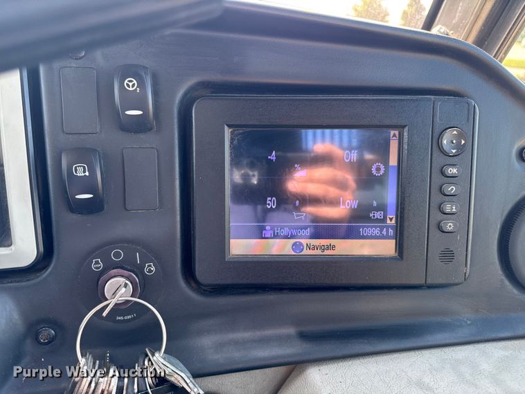 image for item ED1521 2013 Caterpillar 740B articulated haul truck