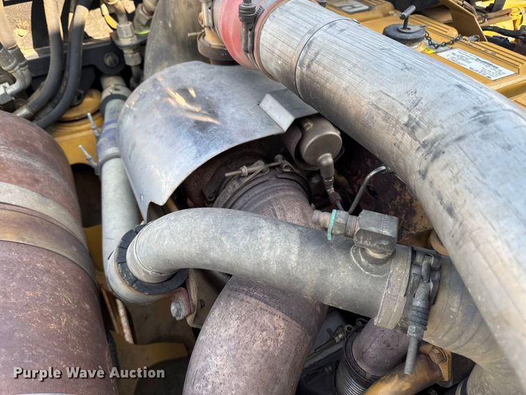 image for item ED1521 2013 Caterpillar 740B articulated haul truck