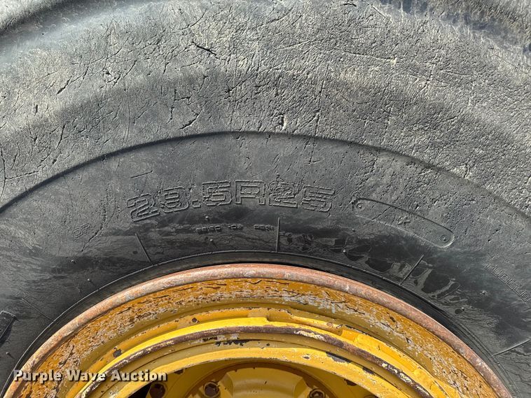 image for item ED1521 2013 Caterpillar 740B articulated haul truck