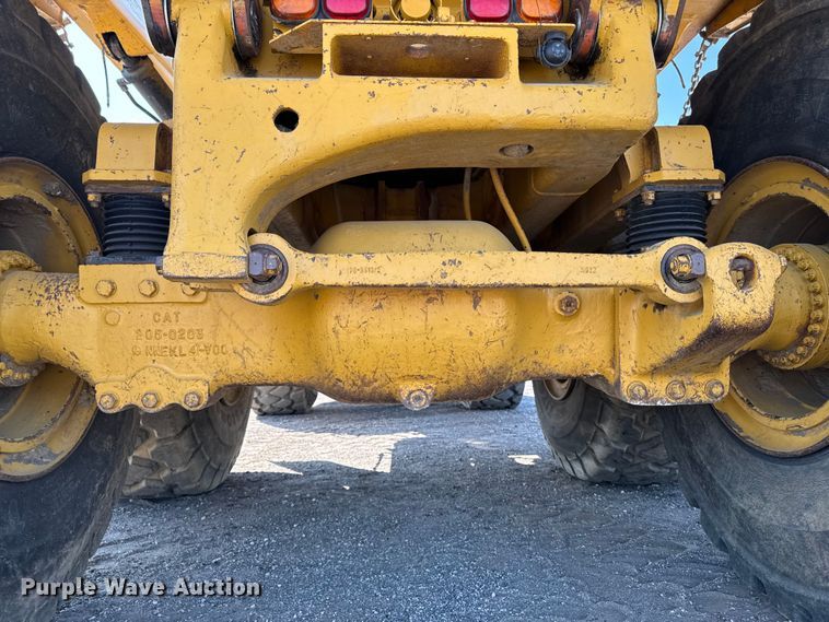 image for item ED1523 2012 Caterpillar 740B articulated haul truck