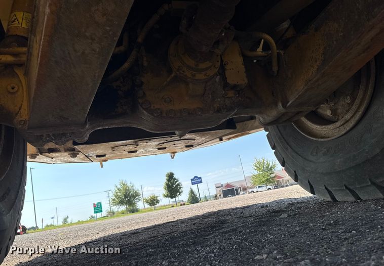 image for item ED1523 2012 Caterpillar 740B articulated haul truck