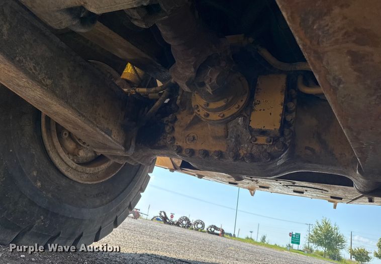 image for item ED1523 2012 Caterpillar 740B articulated haul truck