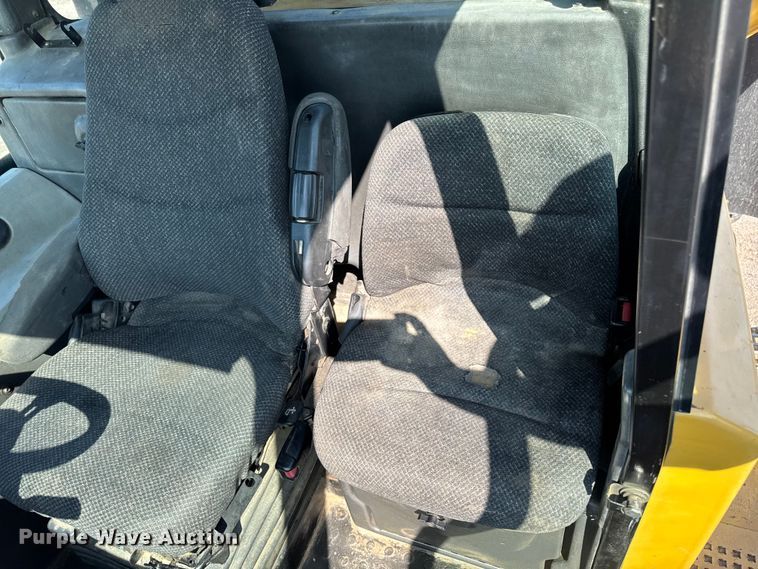 image for item ED1523 2012 Caterpillar 740B articulated haul truck