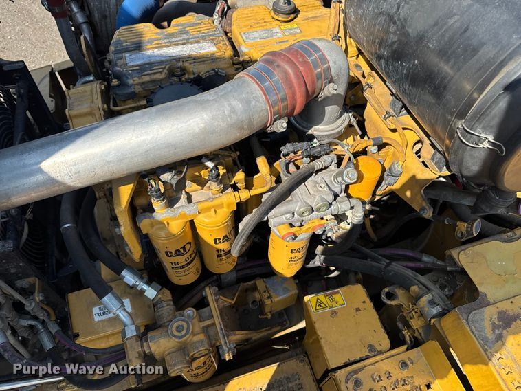 image for item ED1523 2012 Caterpillar 740B articulated haul truck