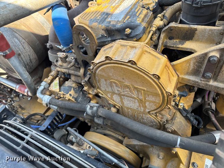 image for item ED1523 2012 Caterpillar 740B articulated haul truck