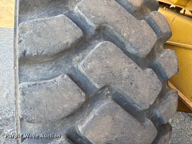 image for item ED1523 2012 Caterpillar 740B articulated haul truck