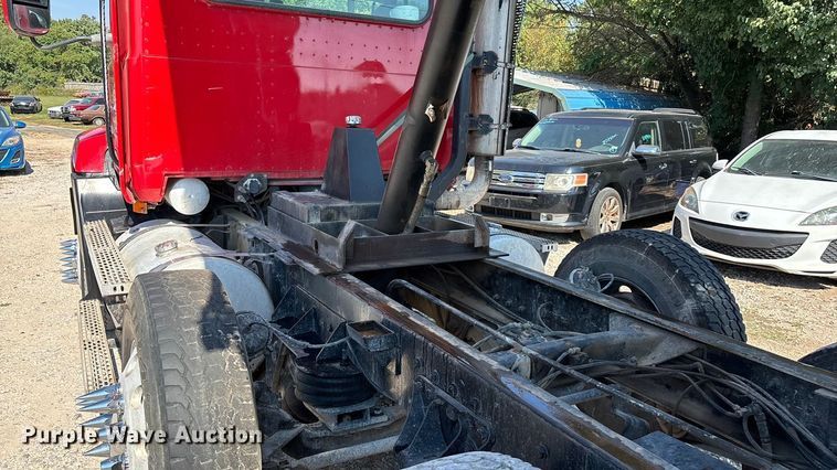 image for item ED2243 2003 Mack Vision Dump Truck