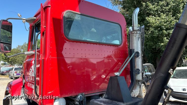 image for item ED2243 2003 Mack Vision Dump Truck