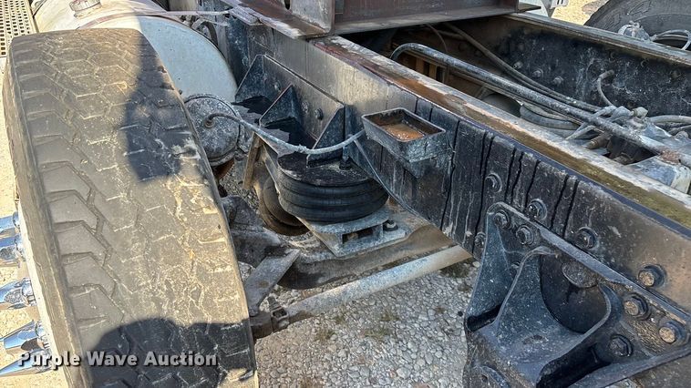 image for item ED2243 2003 Mack Vision Dump Truck