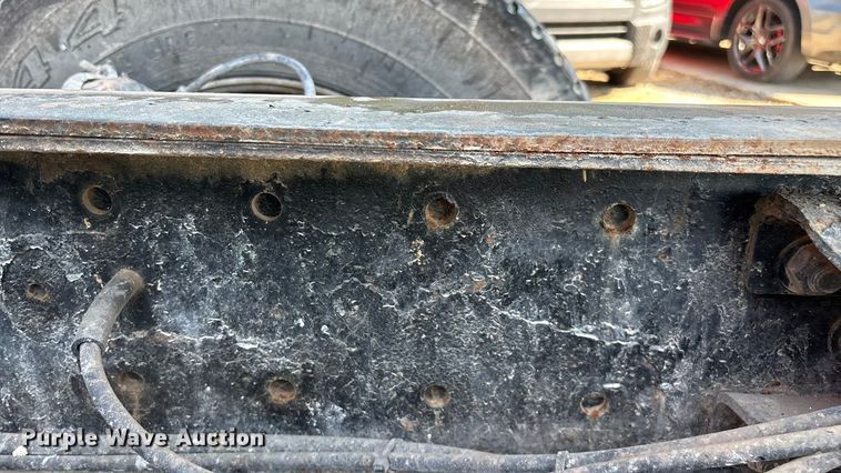 image for item ED2243 2003 Mack Vision Dump Truck