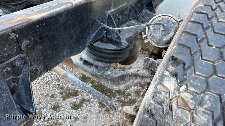 image for item ED2243 2003 Mack Vision Dump Truck