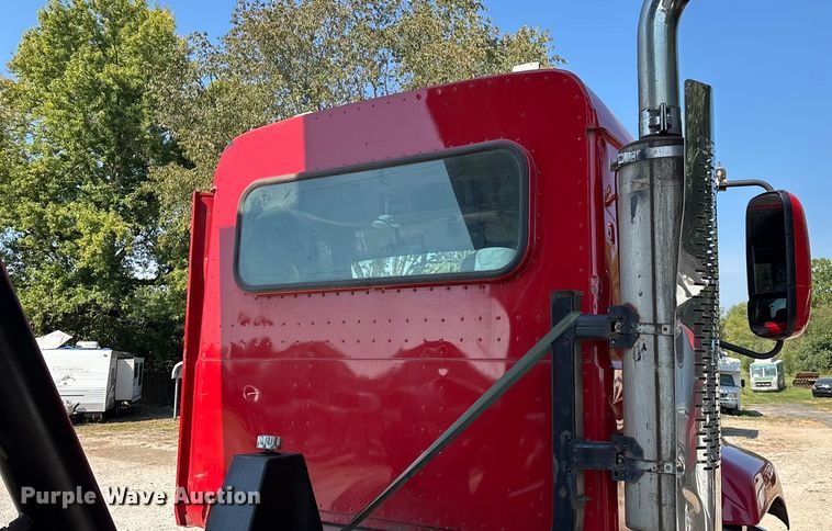 image for item ED2243 2003 Mack Vision Dump Truck