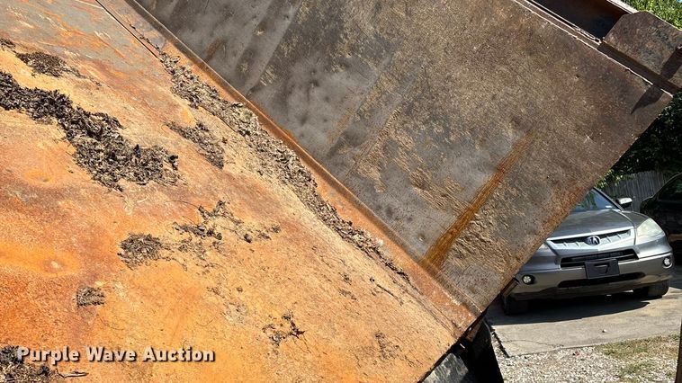 image for item ED2243 2003 Mack Vision Dump Truck