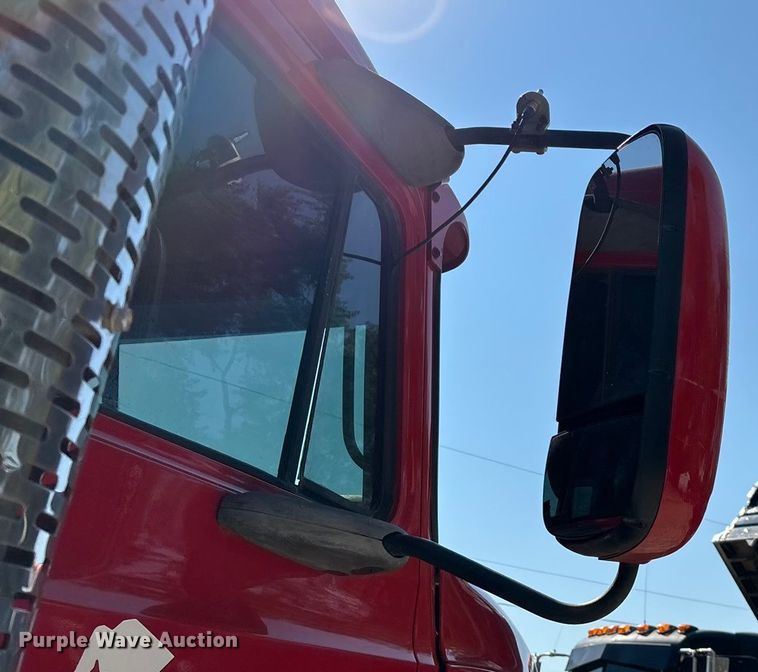 image for item ED2243 2003 Mack Vision Dump Truck