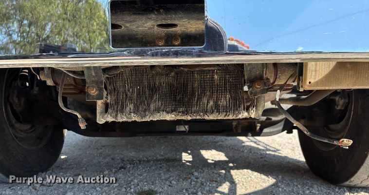 image for item ED2243 2003 Mack Vision Dump Truck