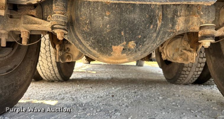 image for item ED2243 2003 Mack Vision Dump Truck