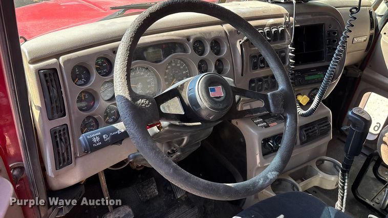 image for item ED2243 2003 Mack Vision Dump Truck